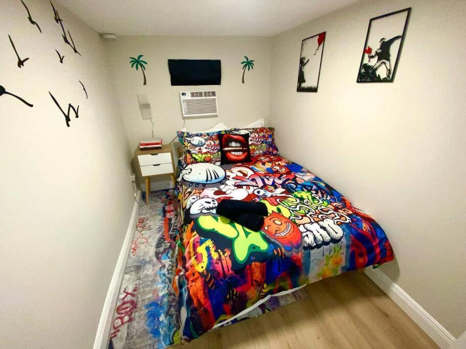 Unique Miami Art Escape W/ Hottub, Arcade & Murals Kültér fotó