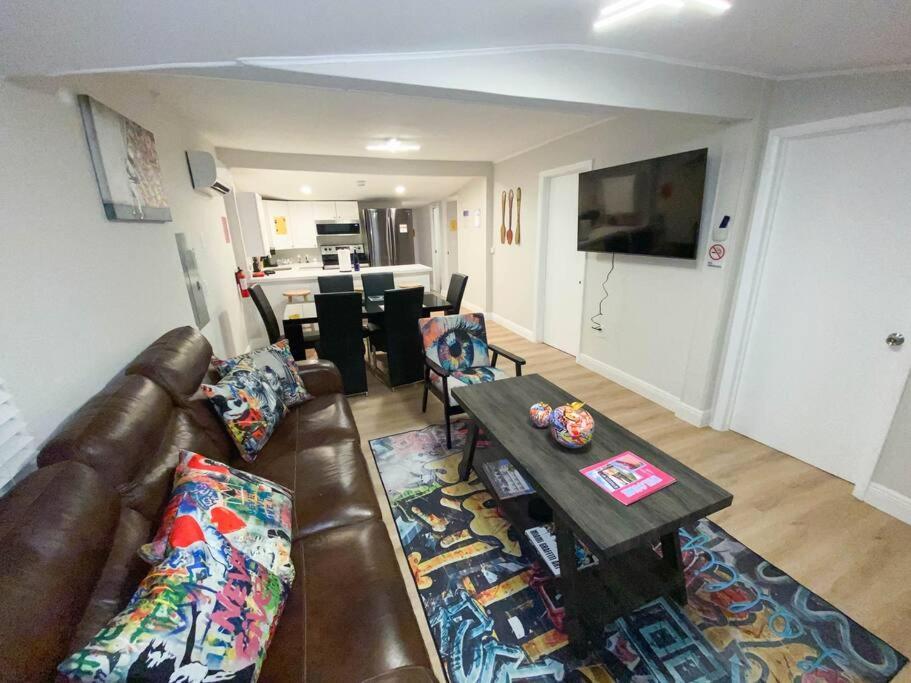 Unique Miami Art Escape W/ Hottub, Arcade & Murals Kültér fotó