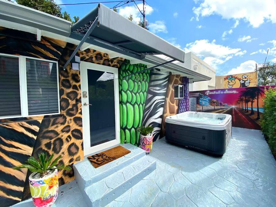 Unique Miami Art Escape W/ Hottub, Arcade & Murals Kültér fotó